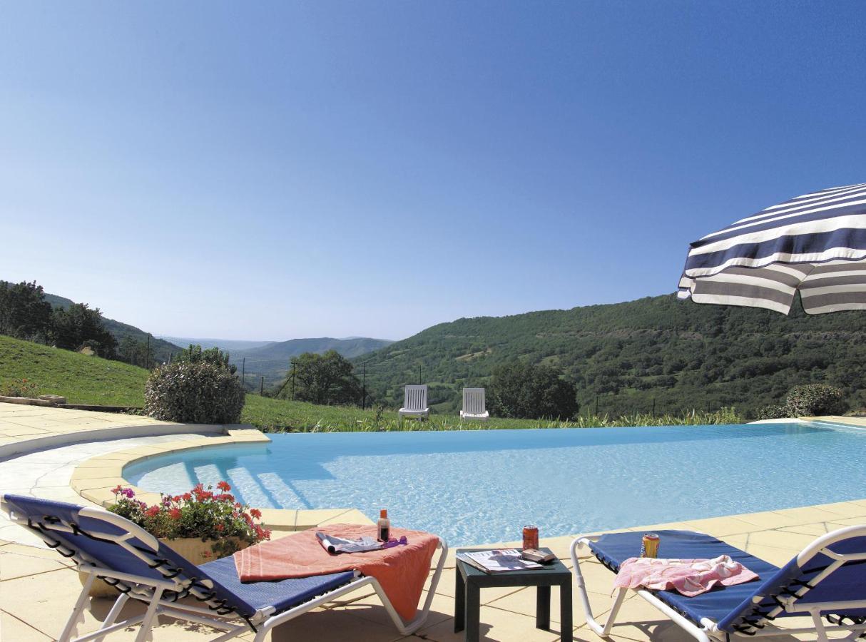 Logis Hotel-Restaurant La Mere Biquette Saint-Pons  المظهر الخارجي الصورة