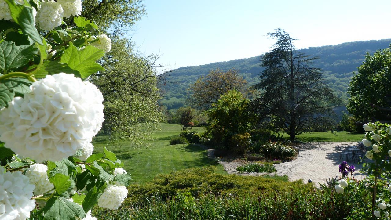 Logis Hotel-Restaurant La Mere Biquette Saint-Pons  المظهر الخارجي الصورة